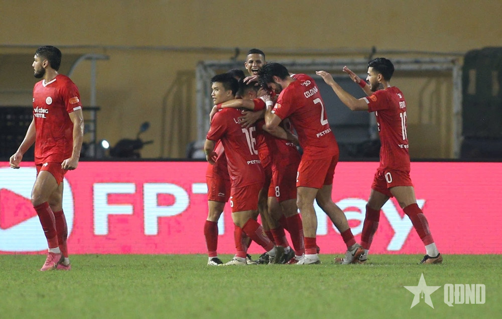 Thắng Hà Nội FC, Thể Công-Viettel lên ngôi nhì bảng V-League

